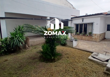 CASA EN VENTA APTO CRED HIPOTECARIO - B° TRES CERRITOS.